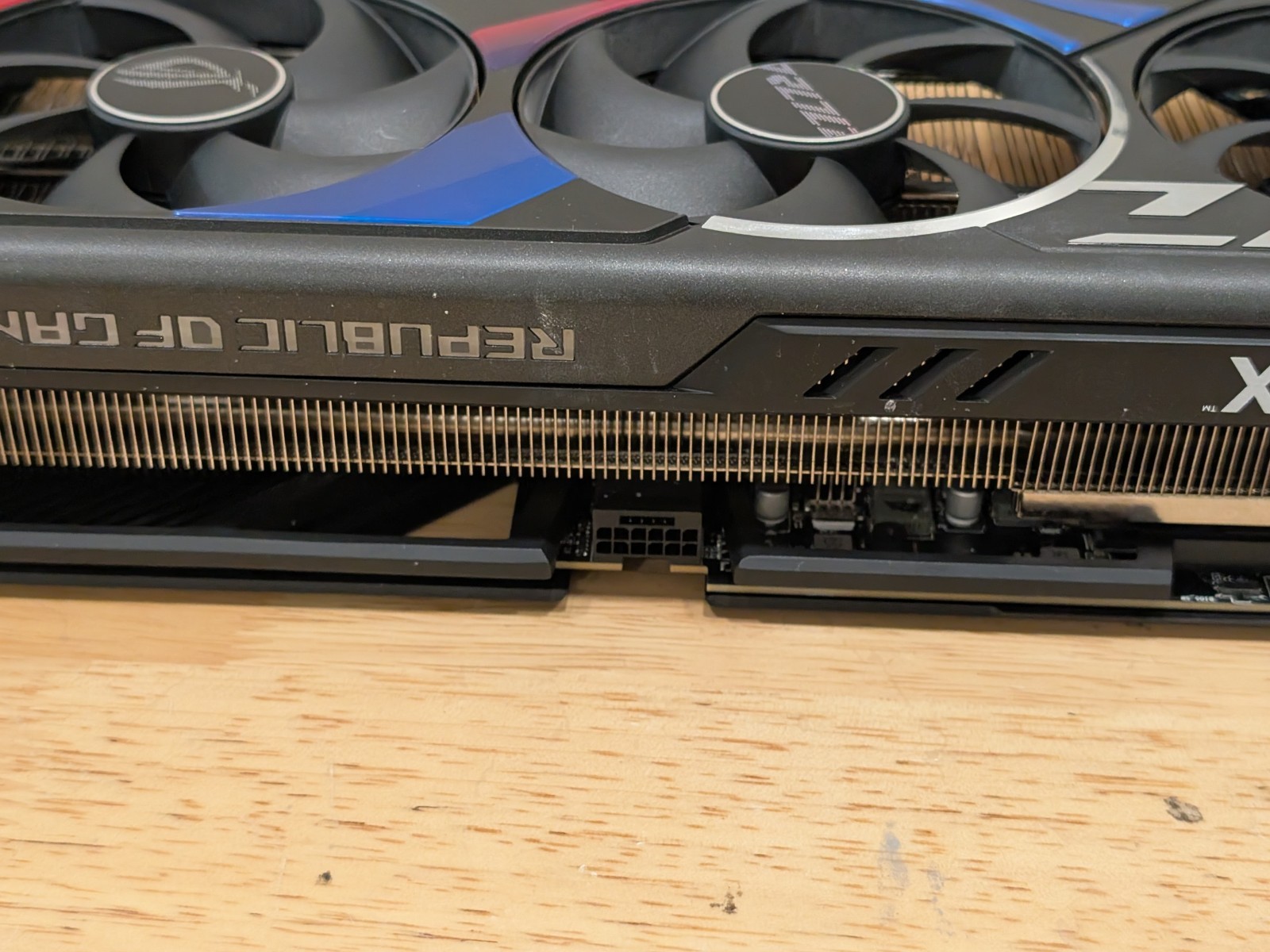 OFFERTA PREMIUM ASUS ROG Strix - Rtx 4090 24Gb Graphics Card recensione e prezzo