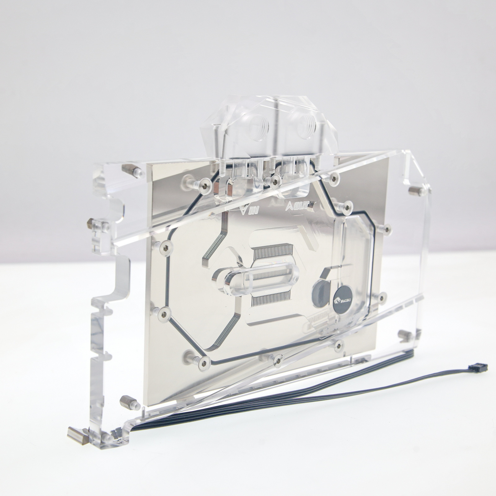 Bykski Dissipatore GPU RGB a C - Rtx 4090 Water Block Full Cover recensione e prezzo